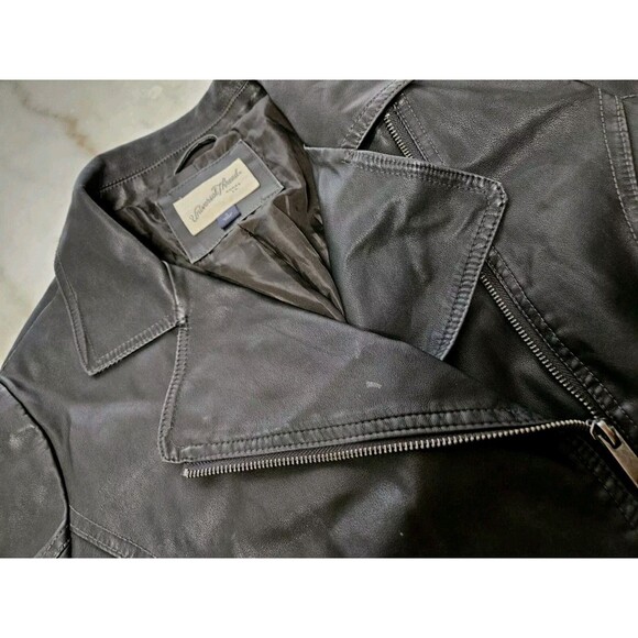 Women's Universal Thread Classic Moto Faux Leather Jacket Black Size S - Picture 5 of 13